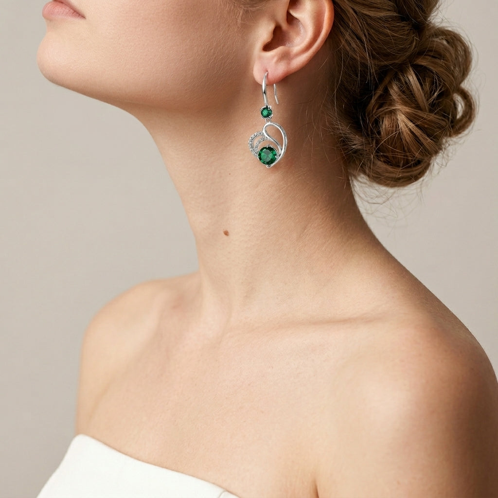 Silver Drop Earrings Méabh with Emerald Crystals