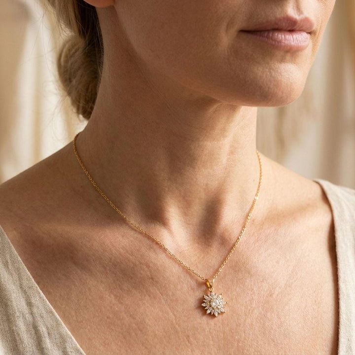 Gold Necklace Ciara with Sunflower and Zirconia