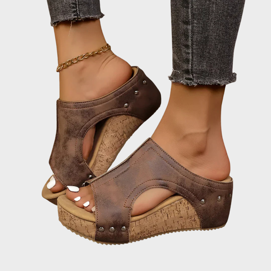 Roswitha – Sommerliche Keil-Sandalen