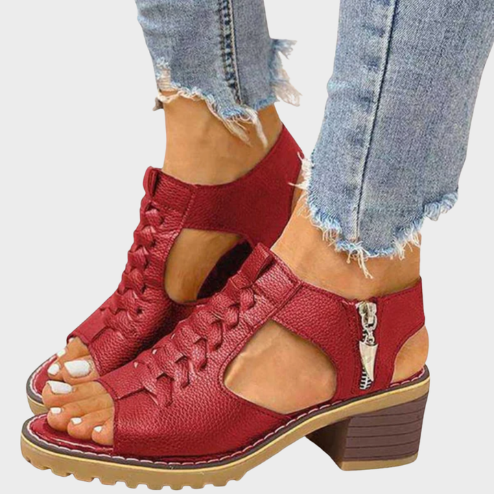 Cornelia – Elegante Peeptoe-Sandaletten mit Blockabsatz