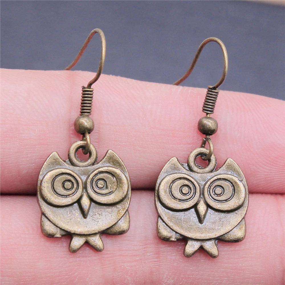 Silver Dangle Earrings Gobnait with Owl Motif