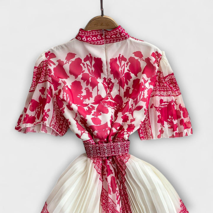 Delilah - Rot-weisses Vintage-Kleid mit Stehkragen