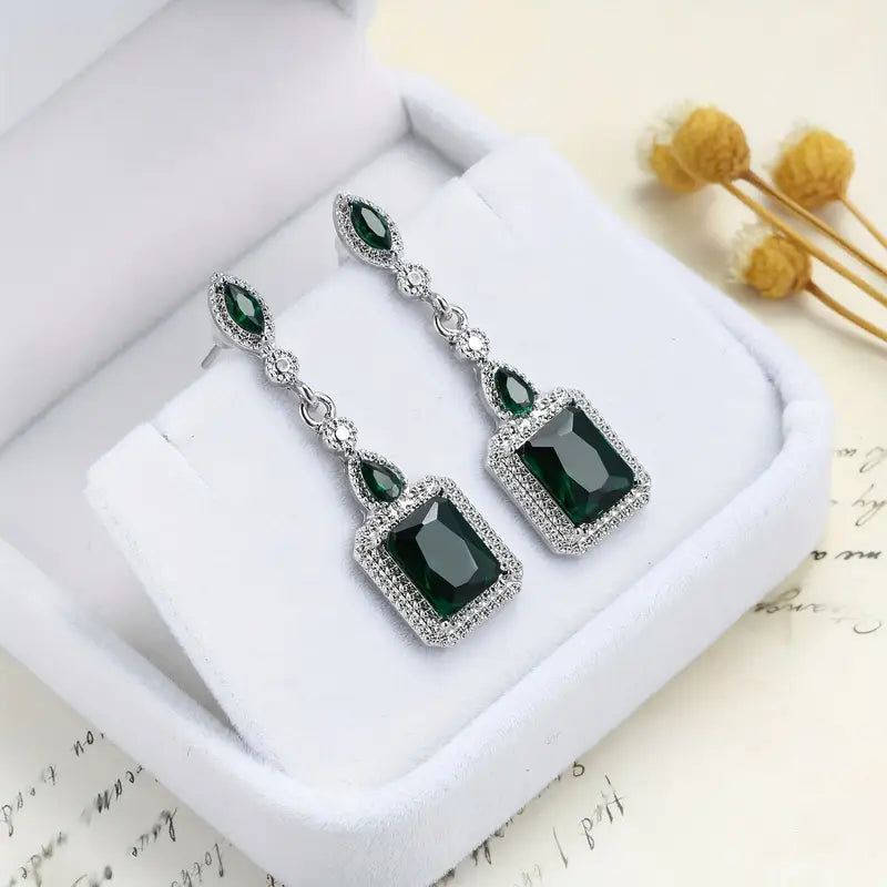 Silver Drop Earrings Maeve with Emerald
