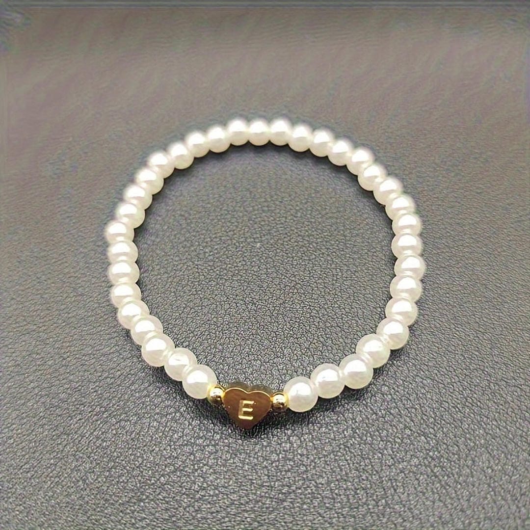 Pearl Beaded Bracelet Laoise with Heart Initial