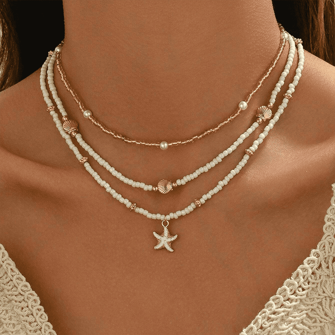 Pearl Beaded Necklace Fiadh with Starfish and Shell