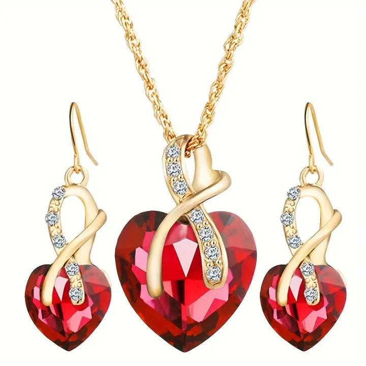 Gold Necklace Róisín with Ruby Heart