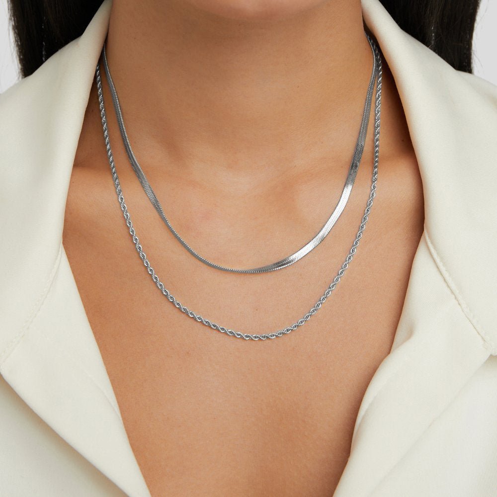 Silver Chain Necklace Cara with Double Layer