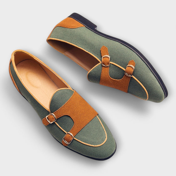 Margarete - Zweifarbige Slipper mit Riemen