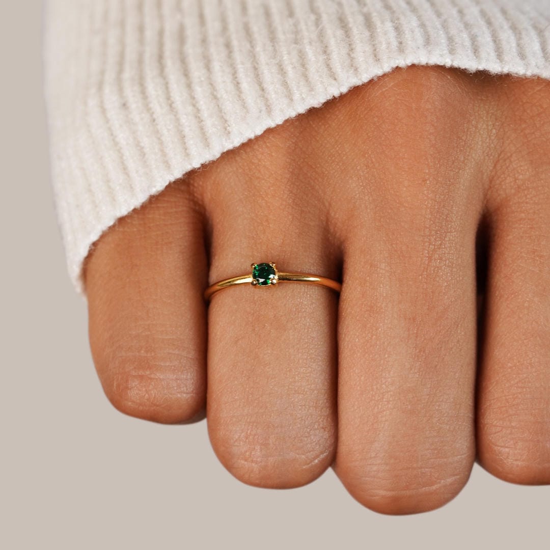 Gold Ring Emer with Birthstone