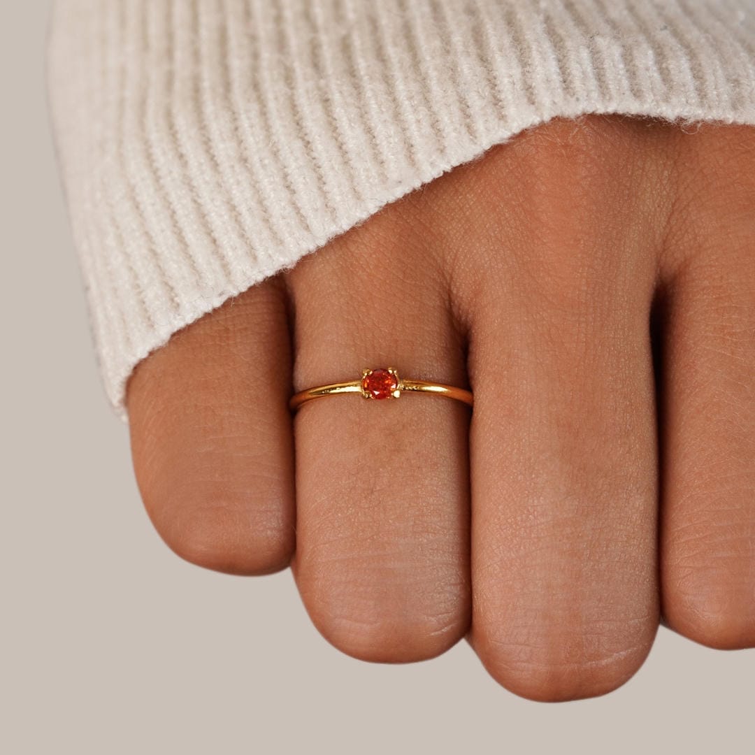 Gold Ring Emer with Birthstone