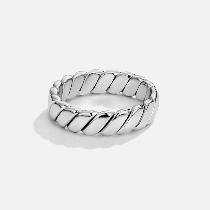 Silver Ring Clíona with Twisted Rope Band