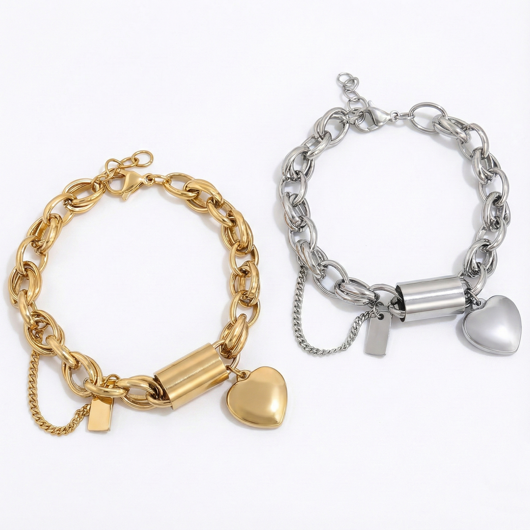 Silver Chain Bracelet Sorcha with Pearl Heart