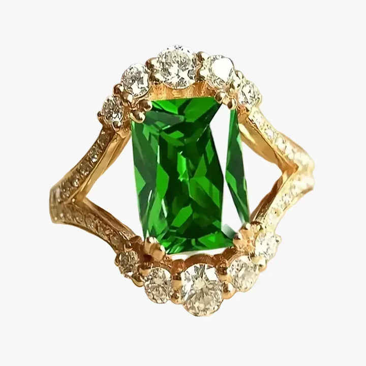 Gold Ring Deirdre with Emerald