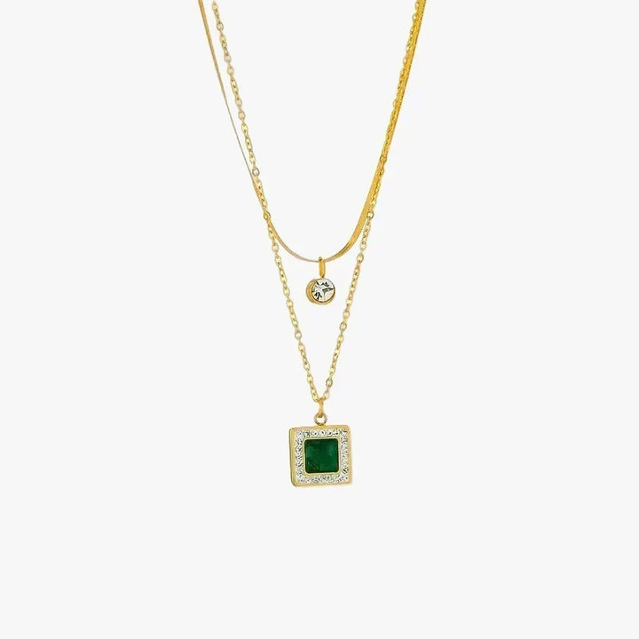 Gold Layered Necklace Fionnuala with Emerald