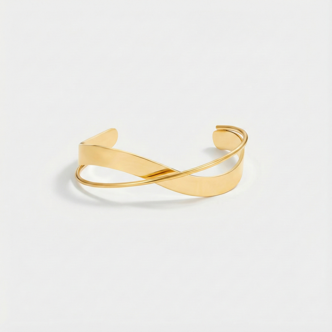 Gold Cuff Bracelet Clíona