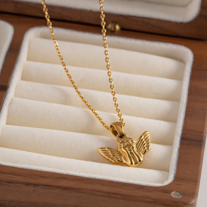 Gold Necklace Gráinne with Angel Motif