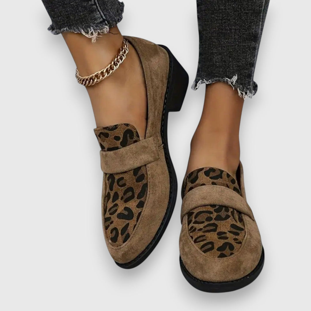 Brunhild - Bequeme Leoparden-Slipper