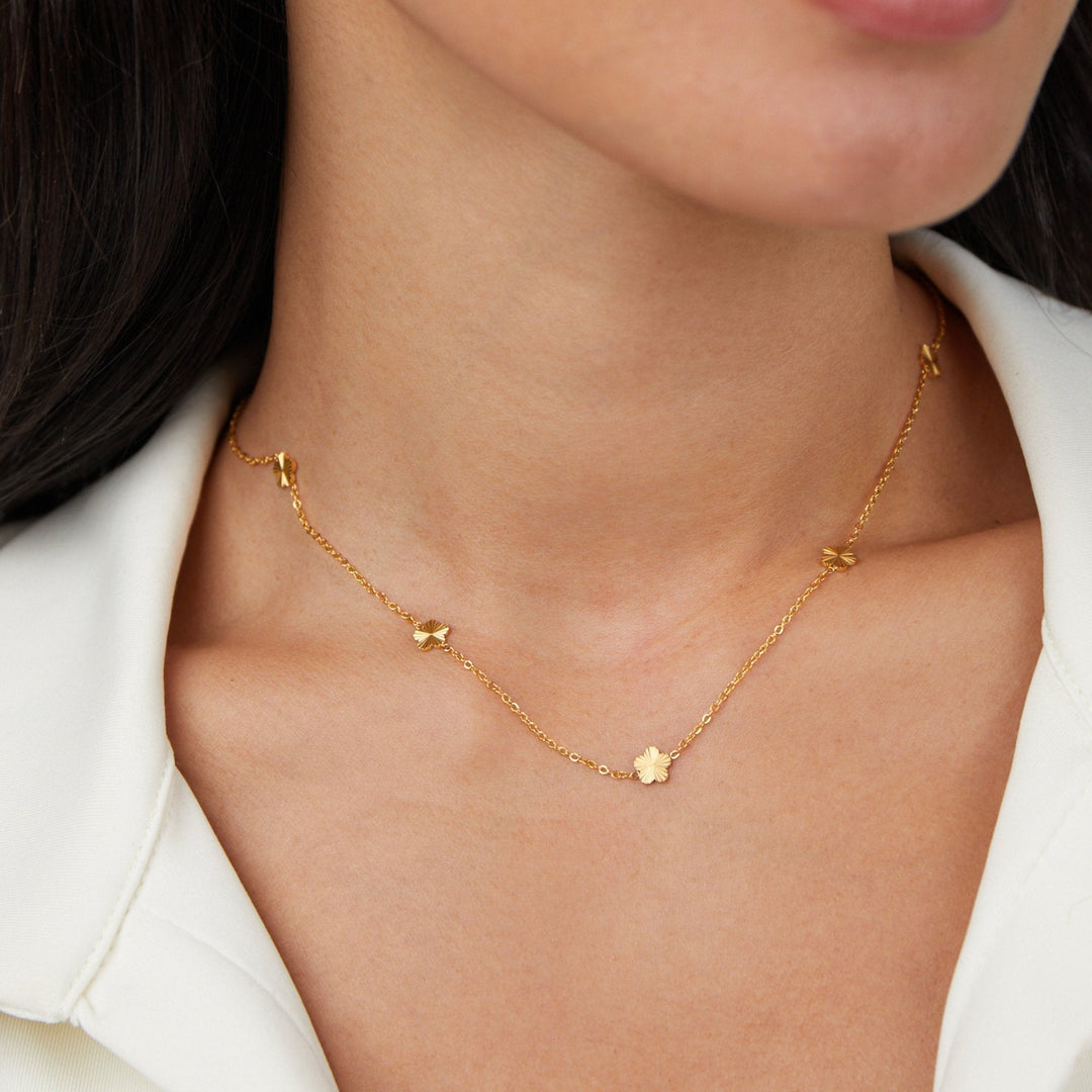 Gold Necklace Clíodhna with Clover Stations