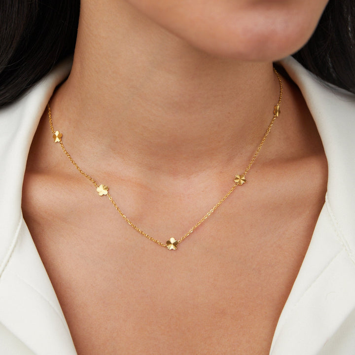 Gold Necklace Clíodhna with Clover Stations