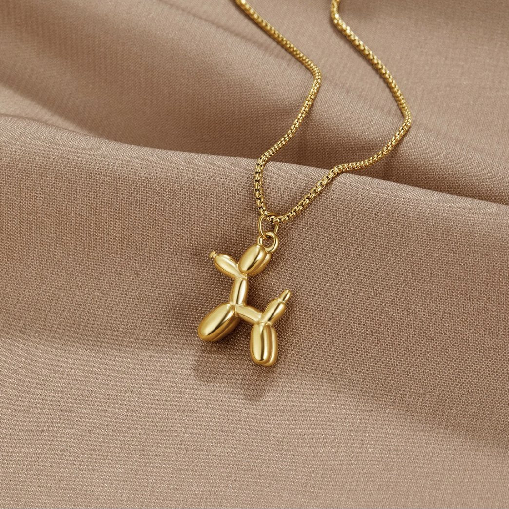 Gold Necklace Fionnuala with Balloon Dog