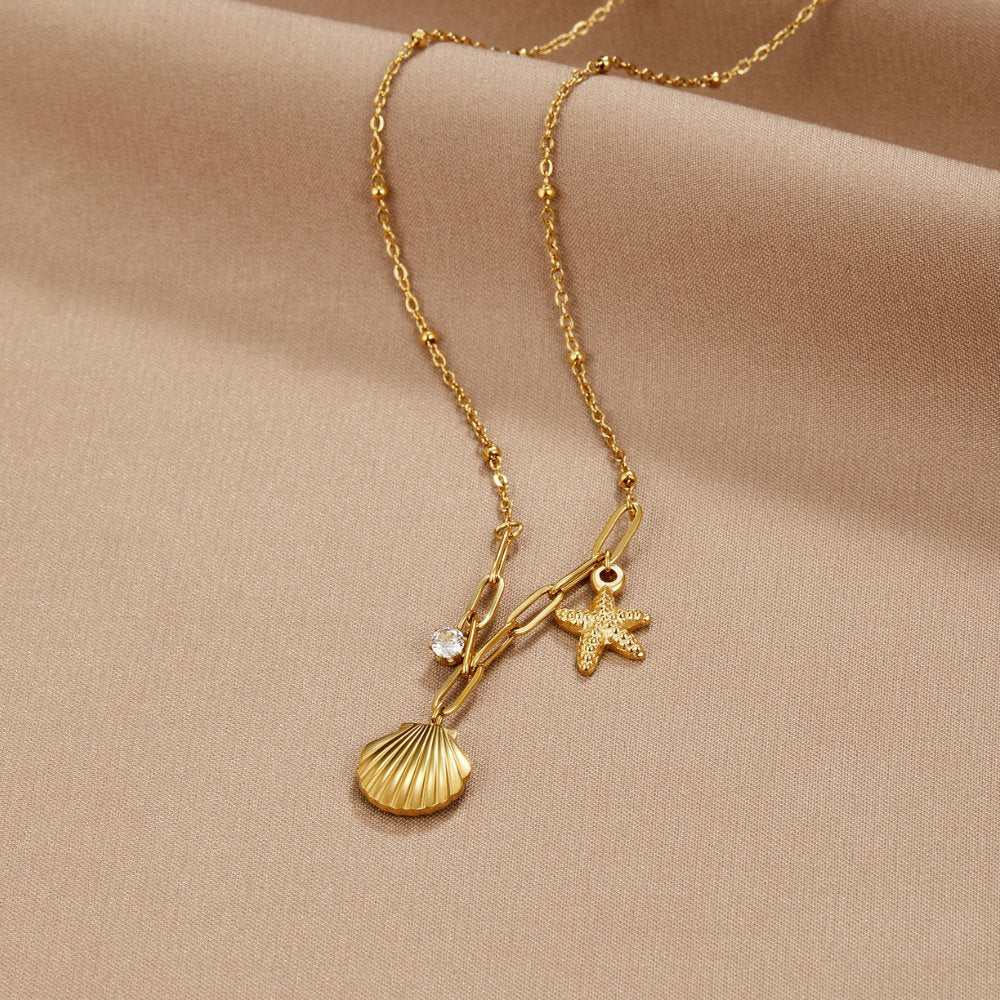 Gold Charm Necklace Eithne with Shell and Starfish