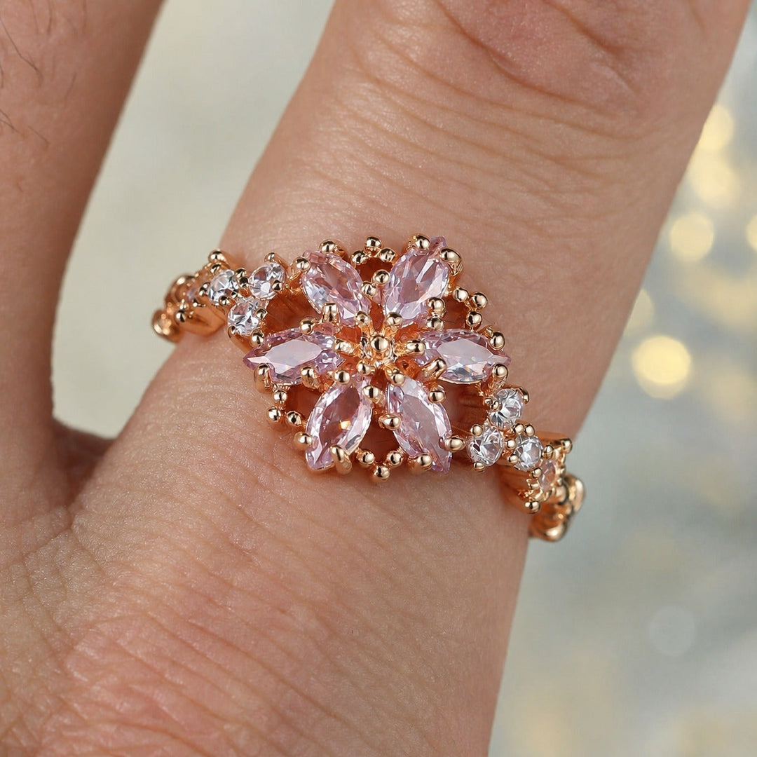 Rose Gold Floral Ring Gráinne with Pink Zirconia