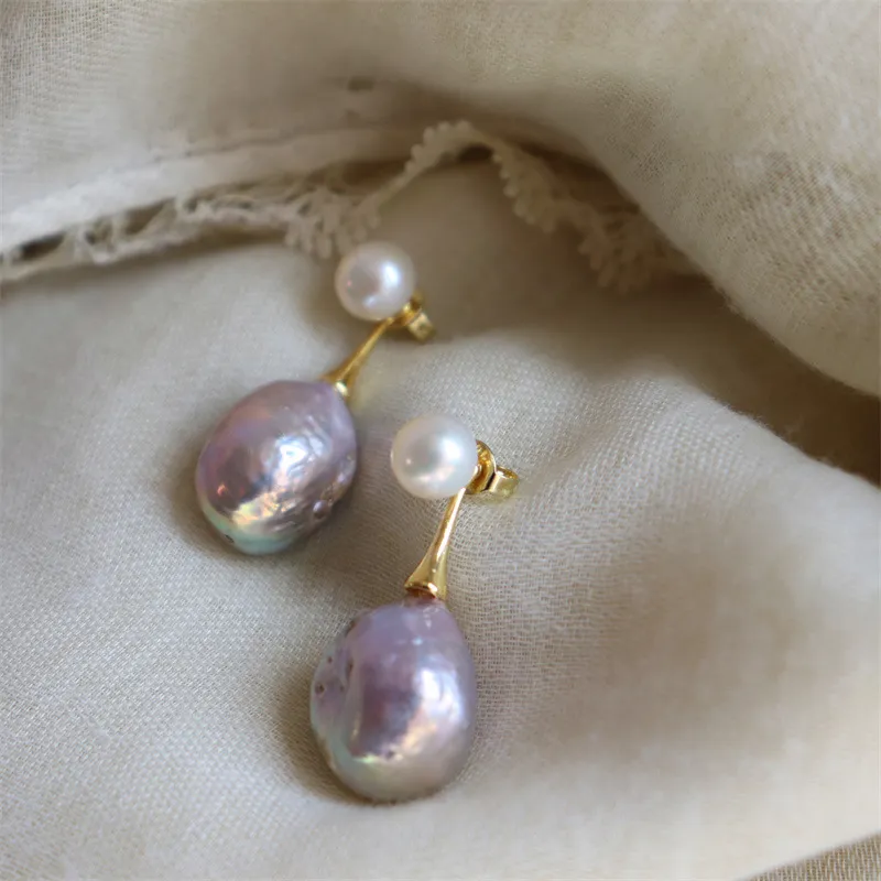 Gold Drop Earrings Órlaith with Baroque Pearls