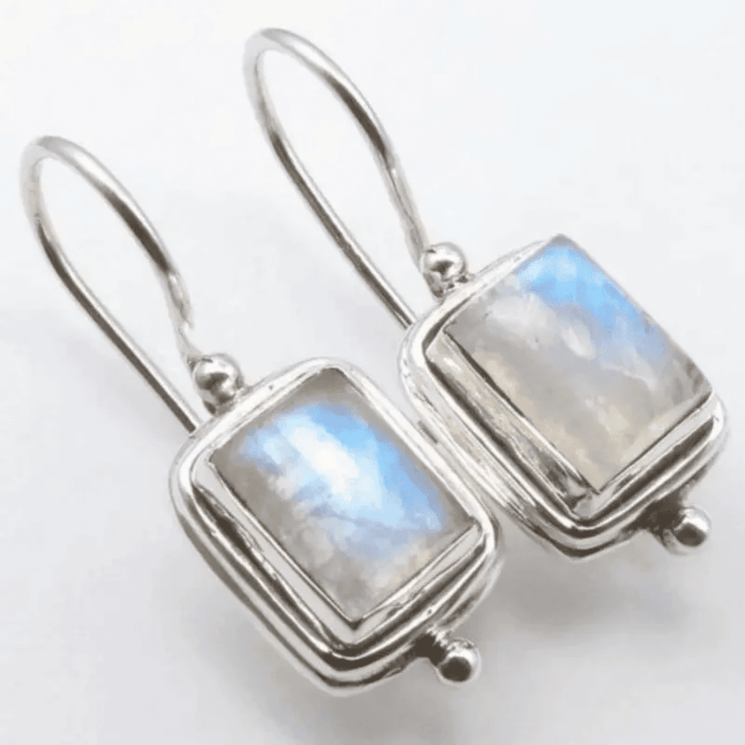 Silver Drop Earrings Killarney with Moonstone
