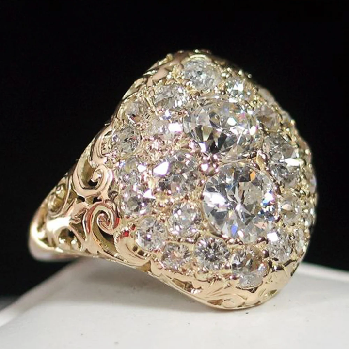Gold Vintage Ring Nuala with Round Crystals