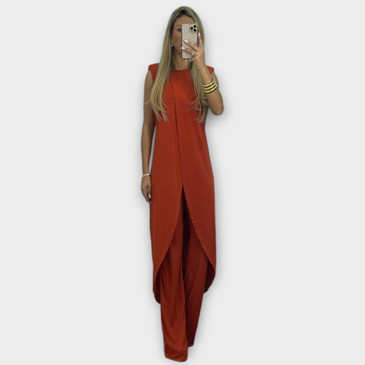 Coordinato Fally - Rostfarbener Jumpsuit mit Schlitz