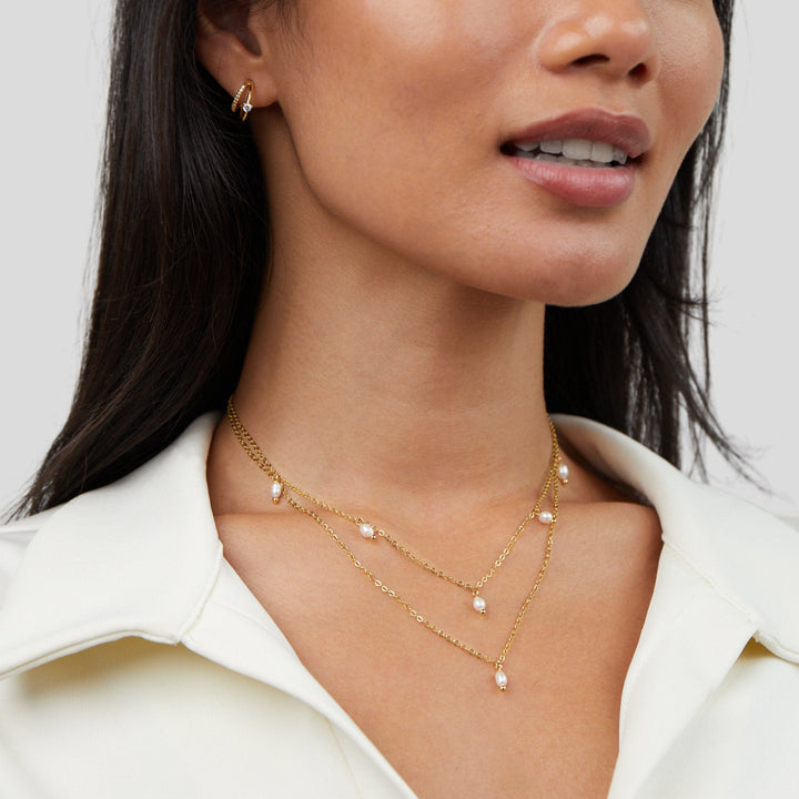 Gold Layered Necklace Méabh with Pearl Drops
