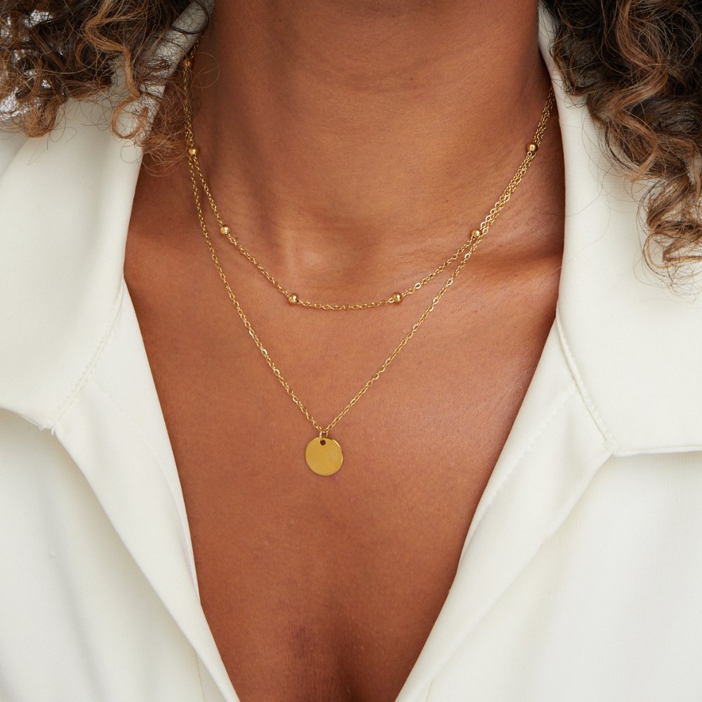 Gold Necklace Íde with Coin Disc and Layered Chain