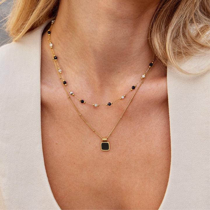 Gold Beaded Necklace Niamh with Lapis and White Beads