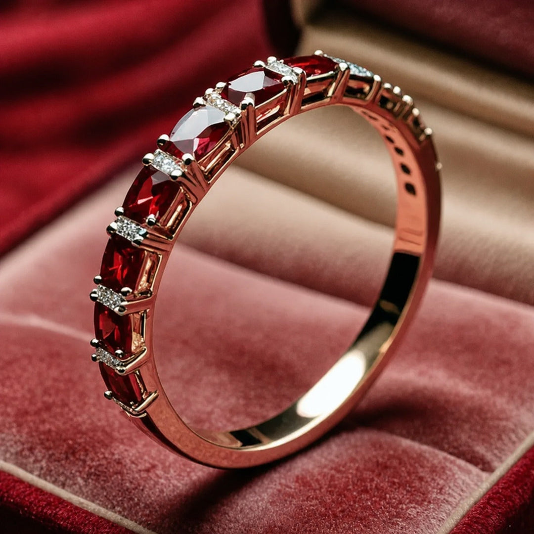 Rose Gold Ring Gráinne with Rubies