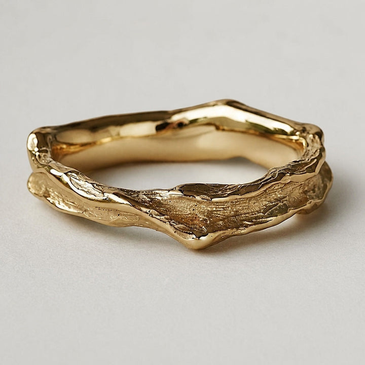 Gold Band Ring Clíona with Organic Texture