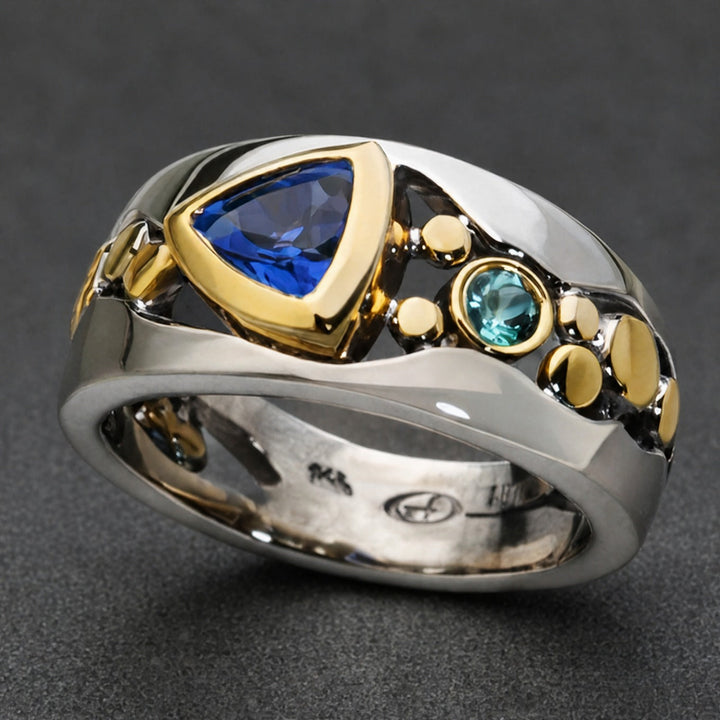 Gold & Silver Ring Aisling with Sapphire