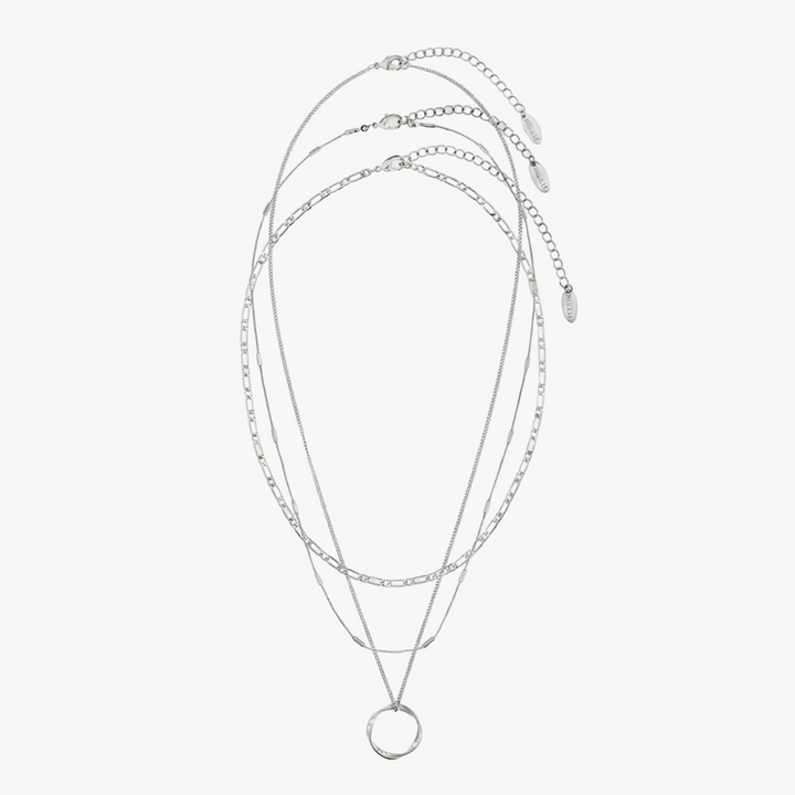 Silver Necklace Neasa with Three Layers