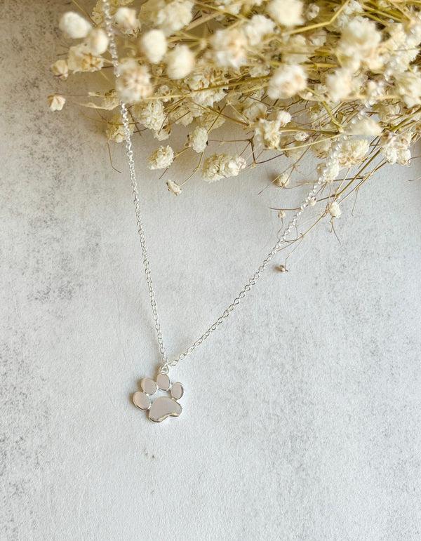 Gold Necklace Méabh with Paw Print