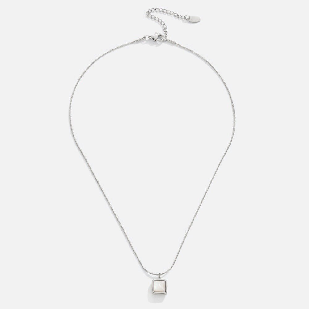 Silver Necklace Laoise with Square Pendant