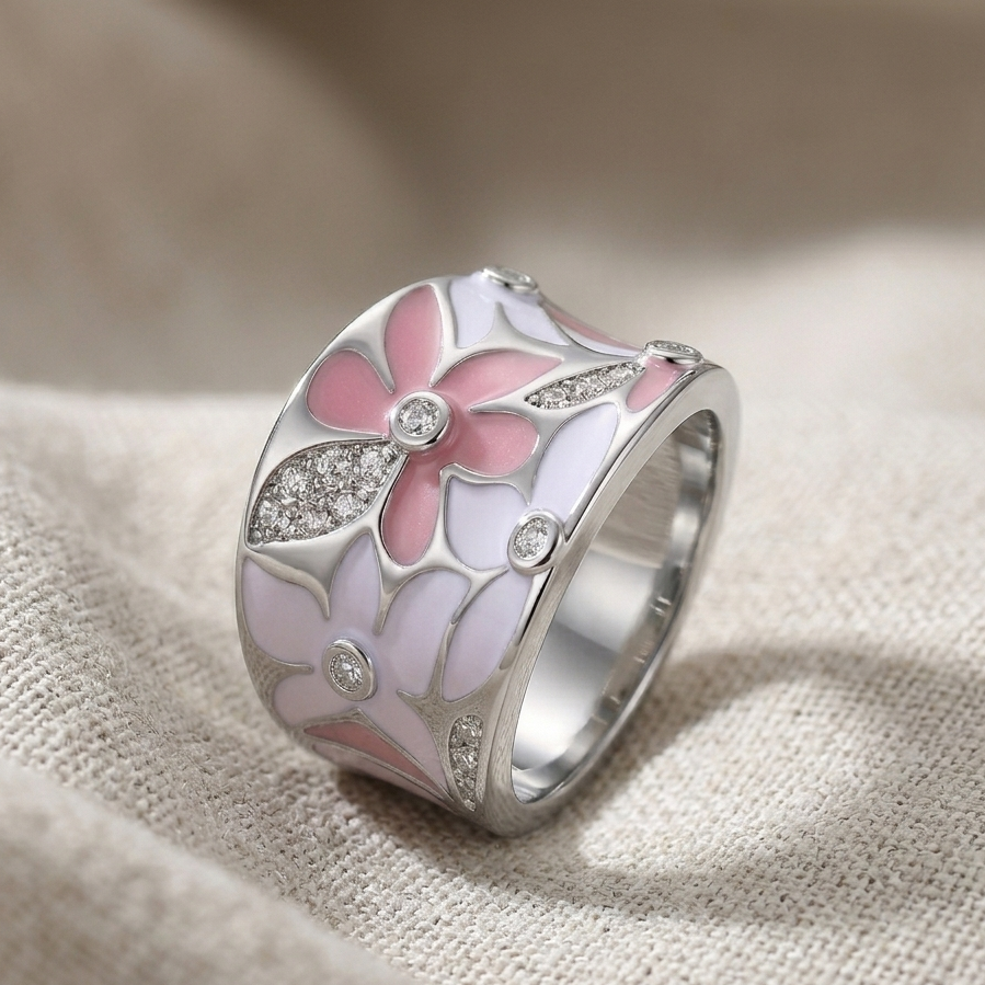 Silver Ring Clíona with Floral Motif