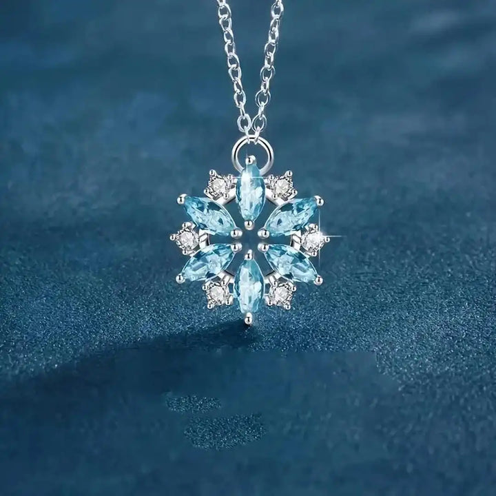 White Gold Necklace Aoibh with Blue Snowflake