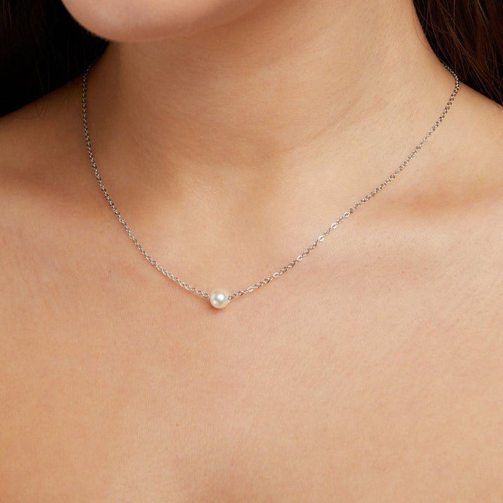 Silver Necklace Siobhán with Single Pearl